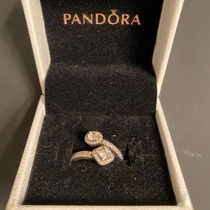 Pandora ring